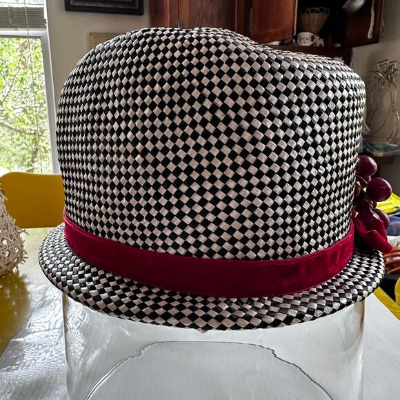Vintage Mr John Classic Straw Hat Red Velvet Berries Accent Black White Paris NY main image 9